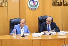 وزير التربية والتعليم ومحافظ المنيا يعقدان اجتماعًا مع مديري الإدارات التعليمية بالمحافظة