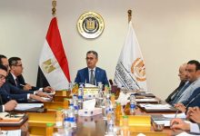 وزير التموين يعقد اجتماعًا موسعًا مع الشعبة العامة للمخابز وغرفة صناعة الحبوب