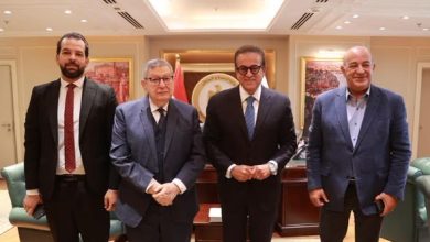 وزير الصحة يلتقي رئيس ونائب رئيس حزب المؤتمر