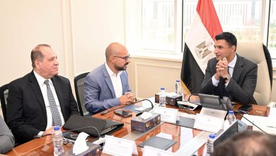 وزير الصناعة يبحث مع ممثلي شركة بيتي مصر للصناعات الغذائية موقف استثمارات الشركة حالياً وخططها المستقبلية للتوسع في السوق المصري