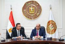 وزير العمل يلتقي رئيس الجهاز المركزي للتعبئة والإحصاء لتعزيز التعاون وتبادل البيانات لدعم ملفات العمل وسوق العمل
