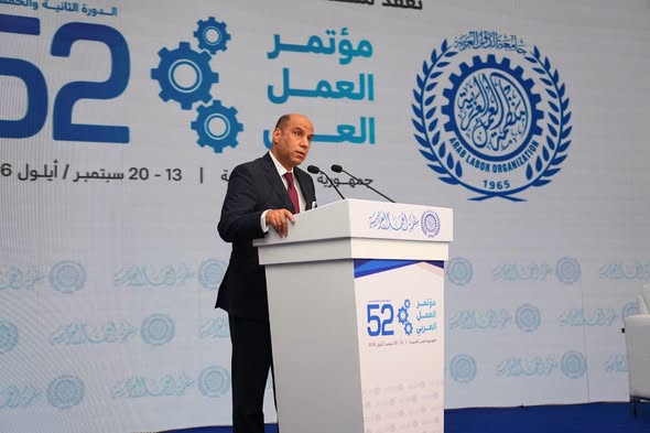 وزير العمل أمام مؤتمر العمل العربي: مصر تضع "تنمية مهارات الشباب" في قلب عملية التنمية