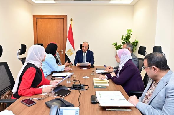 الدكتور سويلم يلتقي عددًا من أعضاء مجلسى النواب والشيوخ لمناقشة مطالب المواطنين