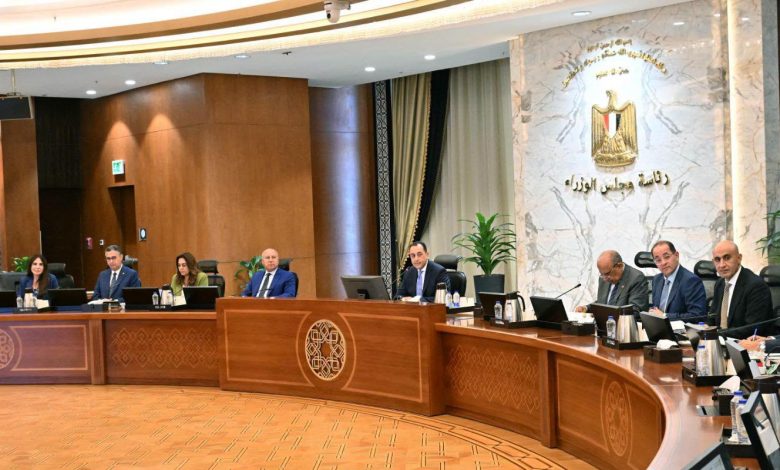 رئيس الوزراء يترأس اجتماع اللجنة العليا لشئون المشاركة