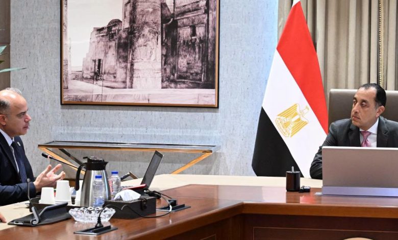 رئيس الوزراء يستعرض مقترحات تنمية الصادرات المصرية