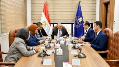 الغمراوي يبحث مع شركة المهن الطبية للأدوية سبل دعم التصنيع المحلي وتعزيز توافر المستحضرات الدوائية