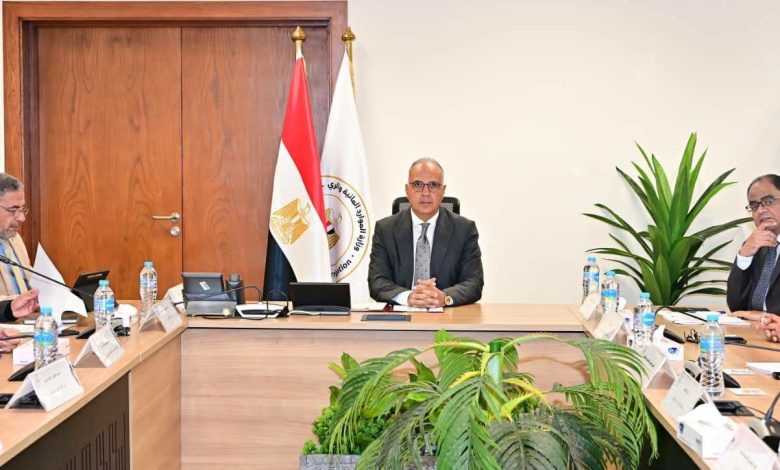 عقد اجتماع اللجنة الدائمة لتنظيم إيراد نهر النيل برئاسة الأستاذ الدكتور هاني سويلم وزير الموارد المائية والري