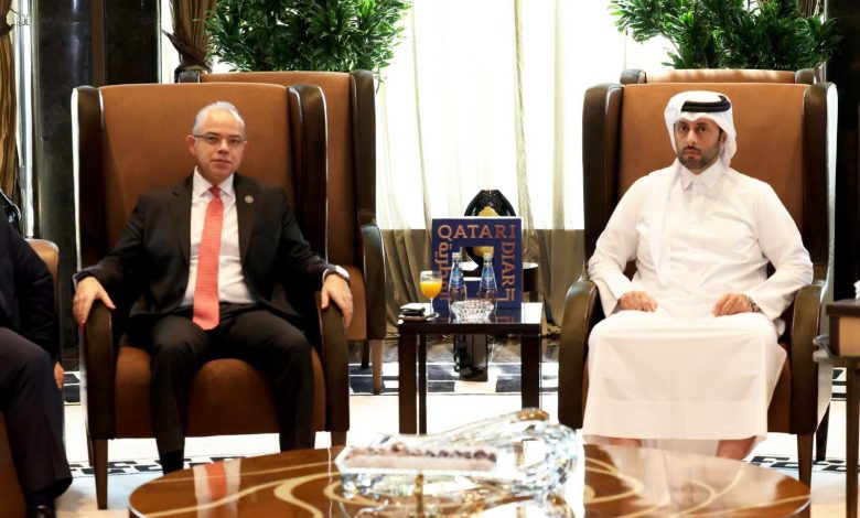وزير الاستثمار يبحث مع قيادات الديار القطرية خطط التوسع في السوق المصرية ومتابعة تنفيذ مشروعاتهم