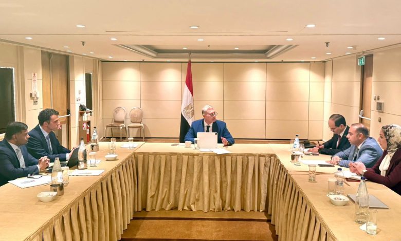 وزير البترول يتابع مع شيفرون الخطوات النهائية نحو بدء مشروع ربط حقل أفروديت القبرصي بمصر
