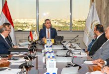 وزير التموين يعقد اجتماعًا جديدًا مع الشعبة العامة للمخابز وغرفة صناعة الحبوب لمتابعة تطورات سوق الخبز الحر والدقيق