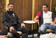 وزير الشباب والرياضة يستقبل بطل العالم مصطفى حسين بمطار القاهرة عقب تتويجه بذهبية المصارعة الرومانية